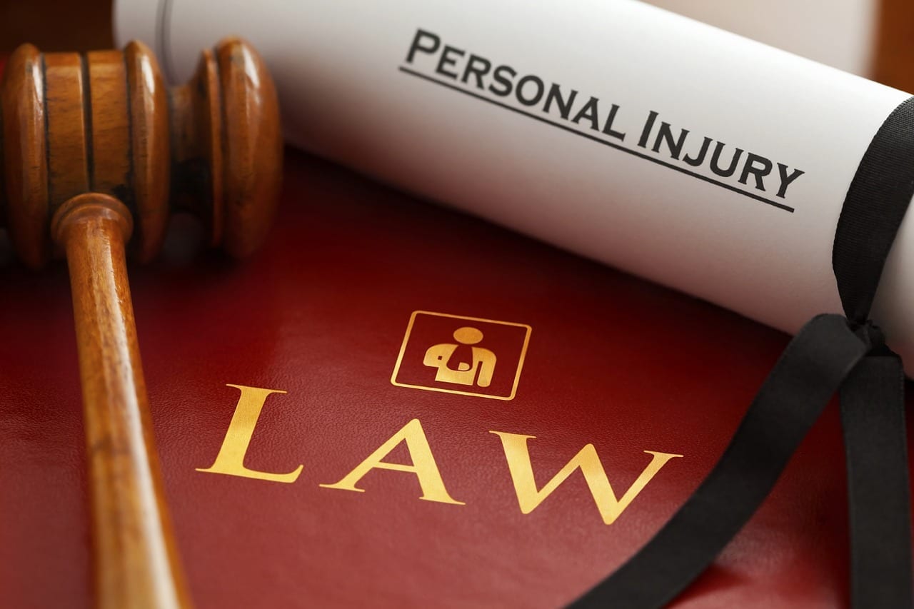 Personal injury law; image courtesy of claimaccident, via Pixabay.com, CC0.
