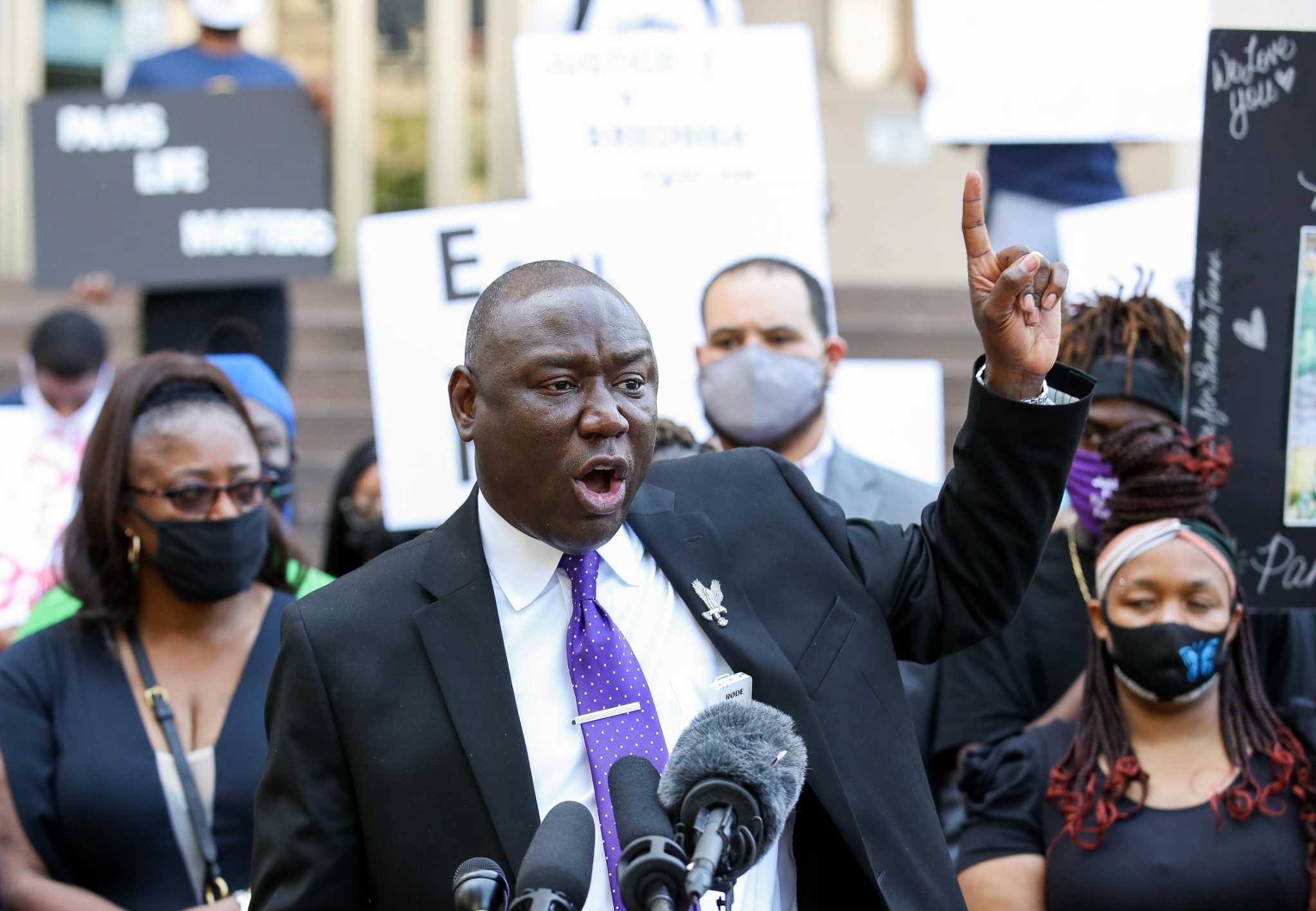 Who is Ben Crump? A look at the civil rights attorney handling Houston's most controversial cases